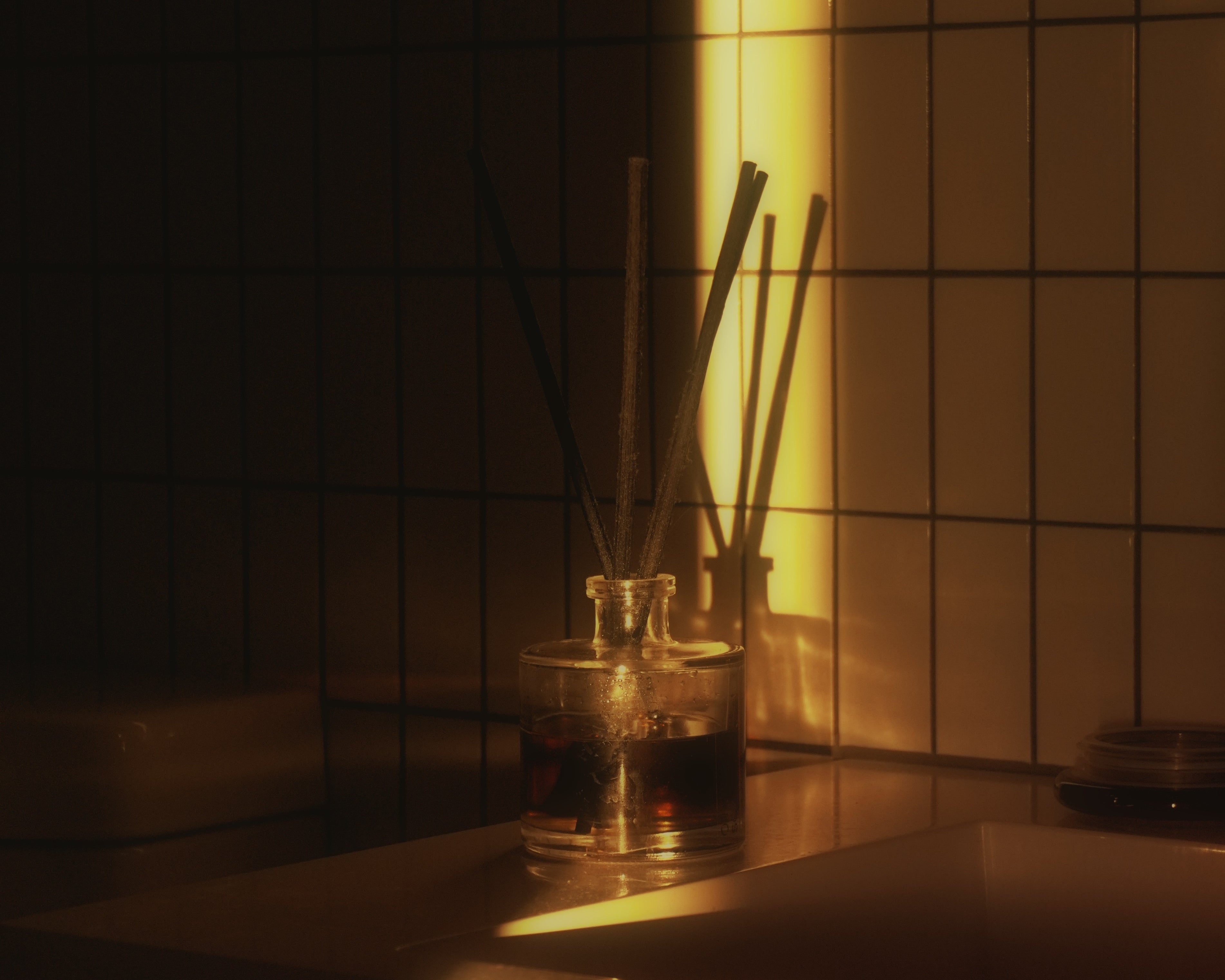 DIY Fall Reed Diffuser