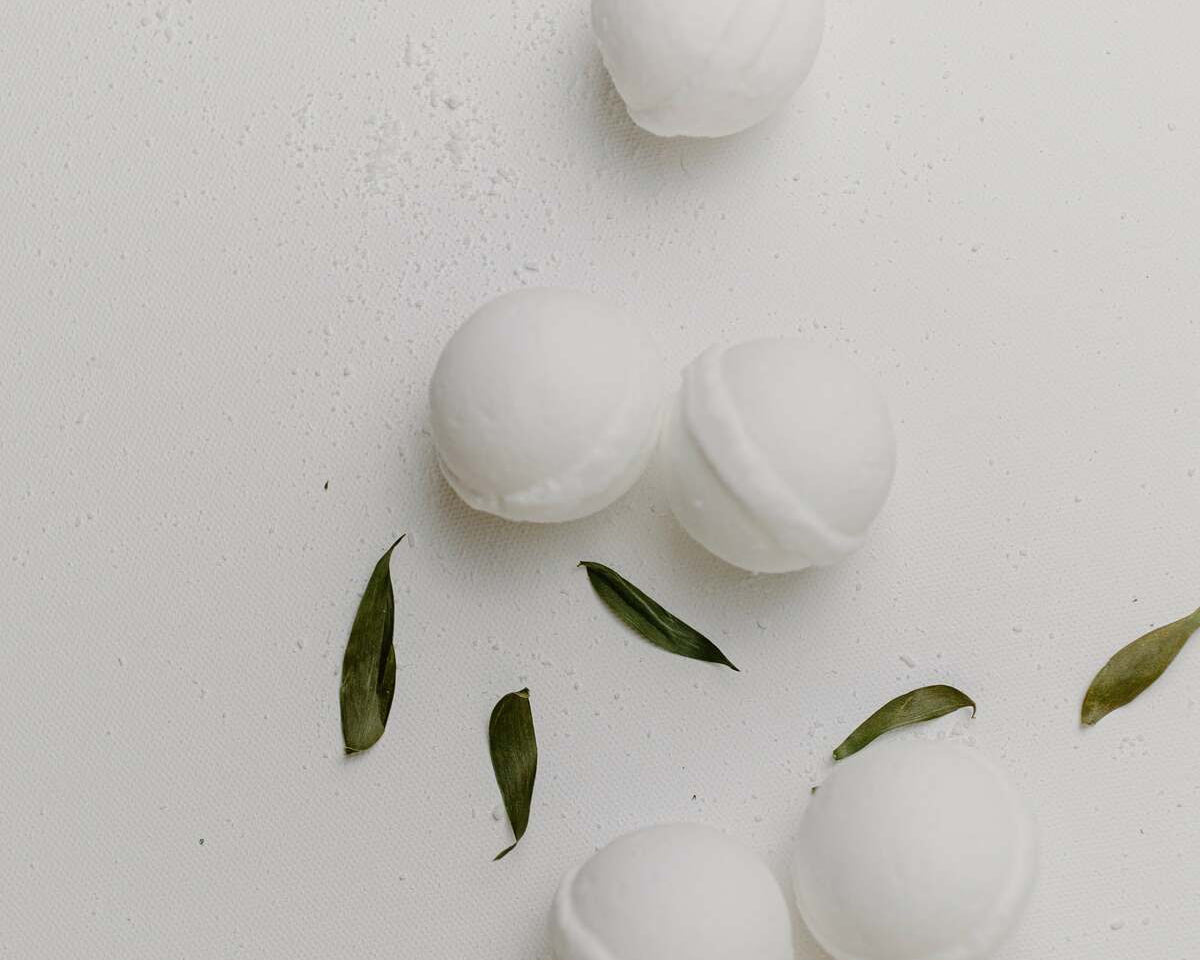 DIY Toilet Cleaning Fizzies