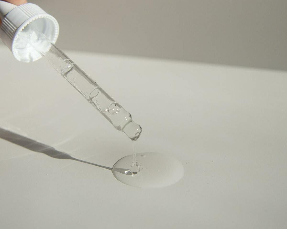 The Dangers of Petroleum & Mineral Oil in Beauty Care Products